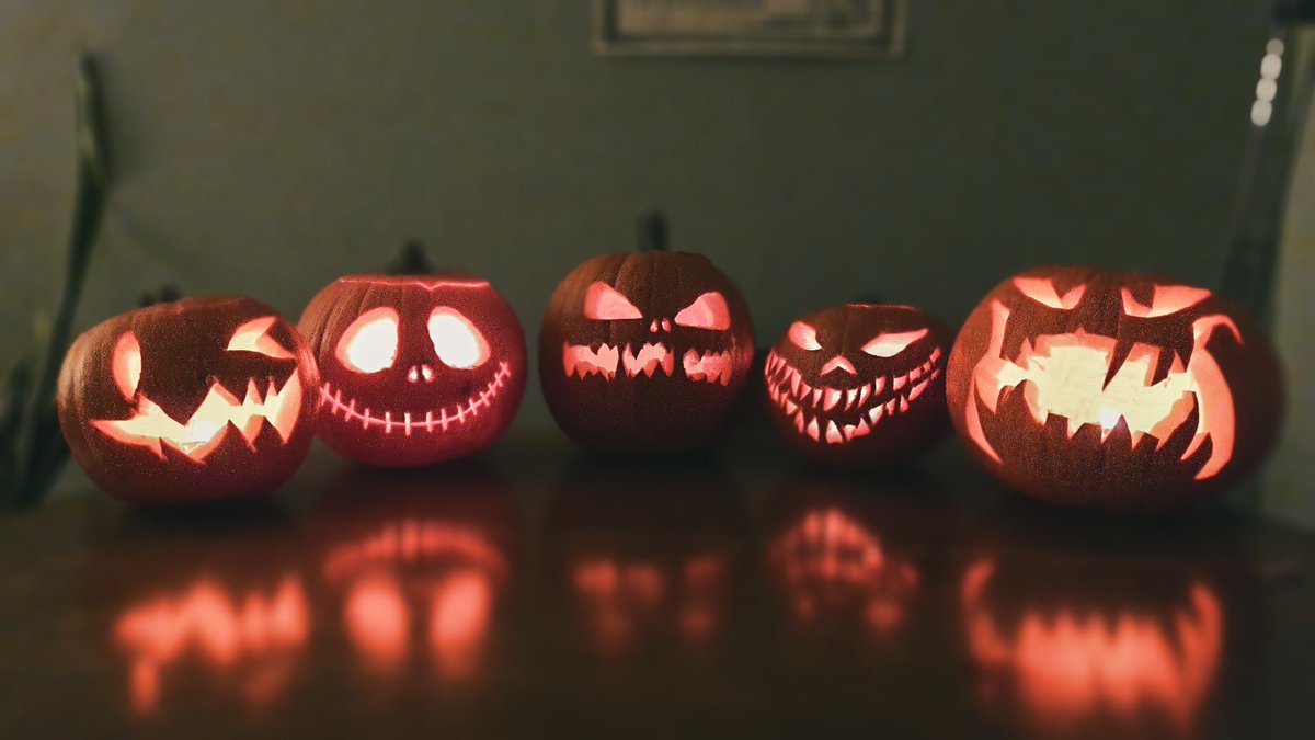 The halloween haul this year. This has got to be my favourite tradition. 🎃👻🎃👻🎃