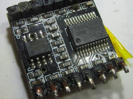 saiki0011's tweet image. 乱改装で破綻した
#MP3Player 2台目ですが
検証の為に解体しました🧐

高さを稼ごうと直付けした
#DFPlayerMini のコンデンサと
抵抗が熱で外れかけてました＜滝汗💦
どれだけいじり倒したのか
判るような残念な原因です
やはりピンソケットは必要という事で＜自爆🤣

 #電子工作 #ATmega328p #Arduino