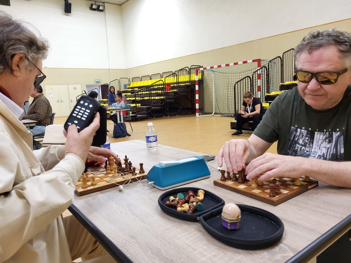 These photos were taken yesterday at the 2nd International Chess Tournament for the Blind, organized by the Chess Association for the Blind in collaboration with the Monegasque Chess Federation, and held at the Louis II stadium from October 28t to November 1.
