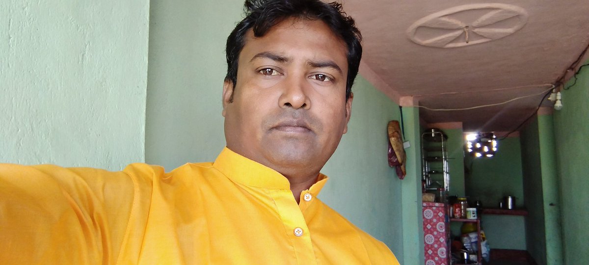 PinkuKu43064260's tweet photo. आप सभी साथियों को छठ पूजा 2022 की हार्दिक शुभकामनाएं https://t.co/3PJrsWMnKt