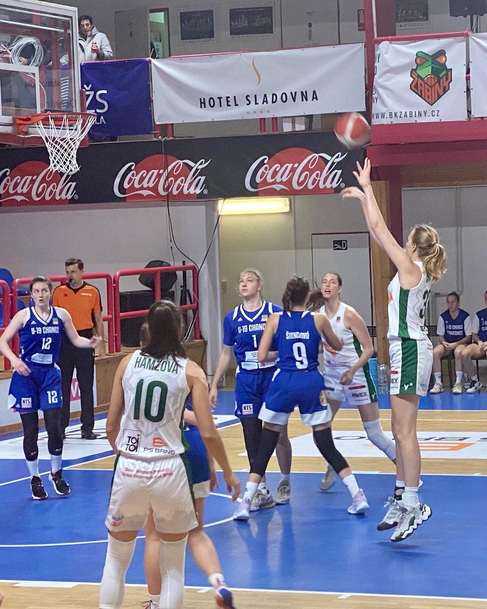 Luisa Divisova (@divisovaluisa) on Twitter photo <a href="/bkzabiny/">Žabiny Brno</a> vs. BK Strakonice (29.10.2022 Brno) <a href="/ecunane_/">Elissa Cunane</a> double-double (14 points + 15 rebounds) 💪🏻💚 <a href="/bkzabiny/">Žabiny Brno</a> vs. BK Strakonice (29.10.2022 Brno) <a href="/ecunane_/">Elissa Cunane</a> double-double (14 points + 15 rebounds) 💪🏻💚