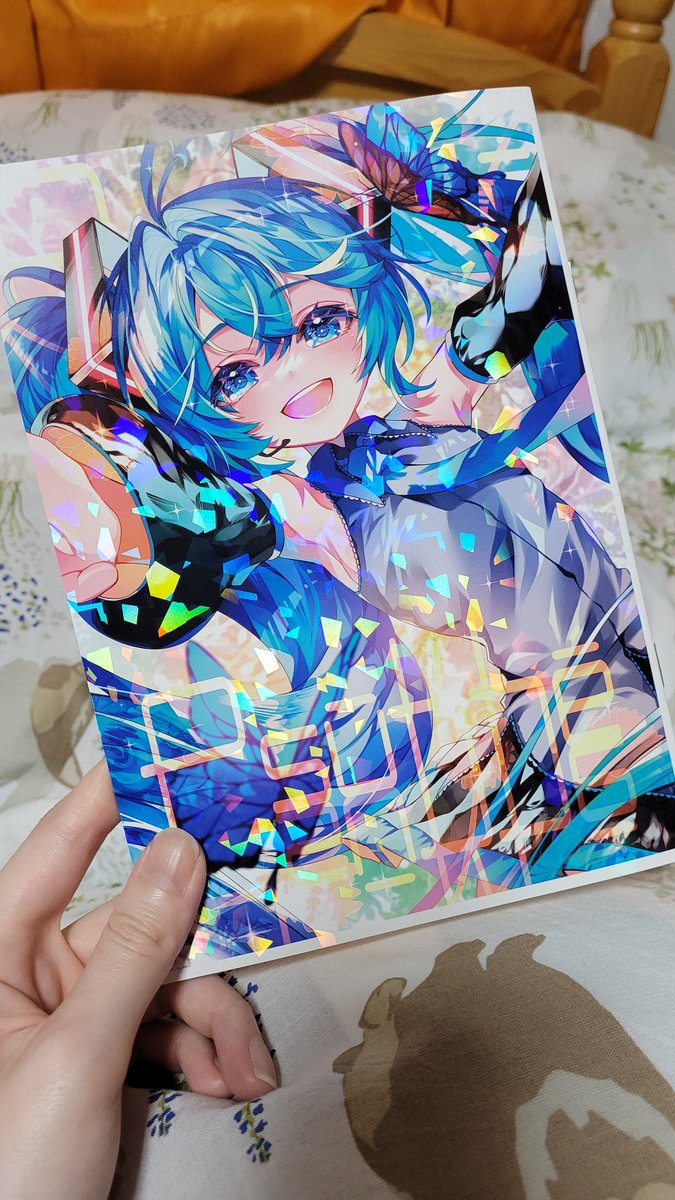 初音ミク 「イラスト集届きました!!!!!!!!!!!!!!!!!!!!!!!!!!!!!キ」|めるのめる🎨(白雪とわ)のイラスト