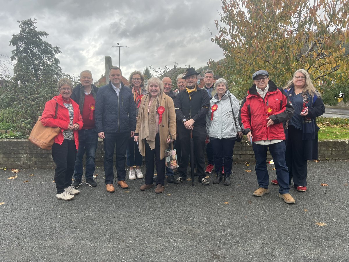 Monmouthshire Labour (@monmouthclp) on Twitter photo A great start to our campaign to get a <a href="/WelshLabour/">Welsh Labour</a> MP for Monmouth on <a href="/UKLabour/">The Labour Party</a>βs National Campaign Day with <a href="/NickTorfaen/">Nick Thomas-Symonds</a>. It is clear that residents are fed up and want a #GeneralElectionNow.
Join our campaign π jdr.labour.org.uk/join-journey A great start to our campaign to get a <a href="/WelshLabour/">Welsh Labour</a> MP for Monmouth on <a href="/UKLabour/">The Labour Party</a>βs National Campaign Day with <a href="/NickTorfaen/">Nick Thomas-Symonds</a>. It is clear that residents are fed up and want a #GeneralElectionNow.
Join our campaign π jdr.labour.org.uk/join-journey