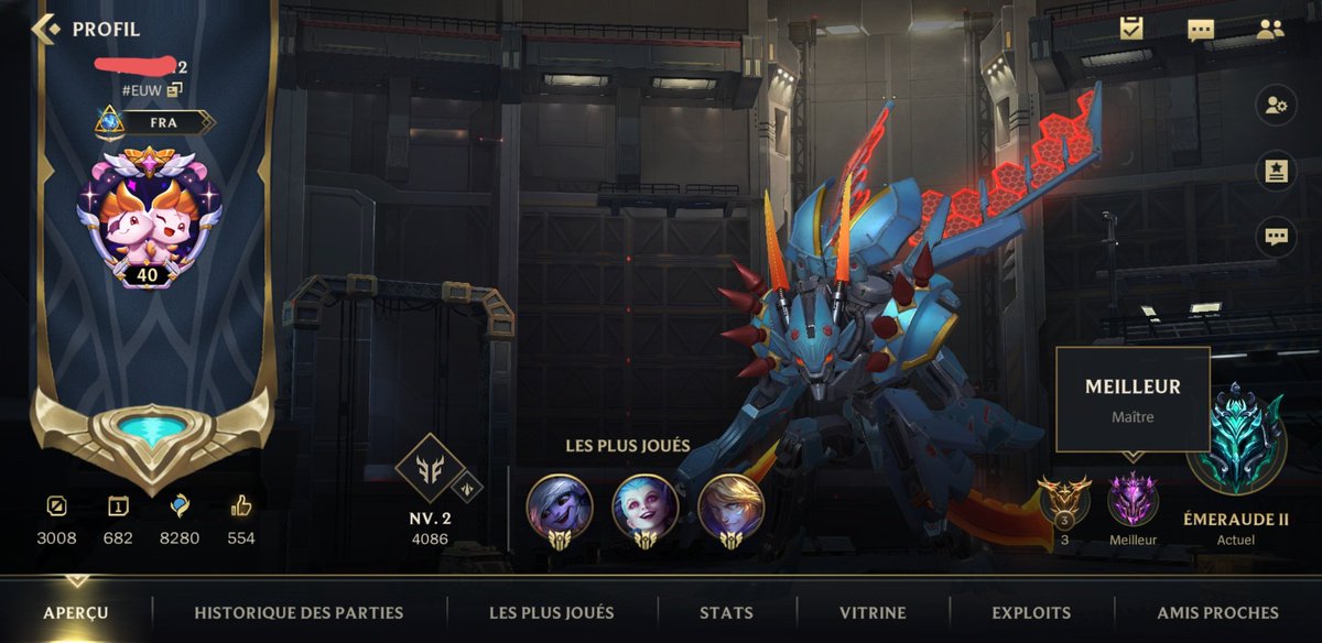 Milo_dimelo's tweet image. #WildRift Le mec trashtalk toute la partie donc je fais un tour sur ces stats. J'avais jamais vu un "master" avec un tel winrate en émeraude alors je me suis posée cette question : Mauvais début de saison ou compte acheté ⁉️ (J'ai flouté le pseudo du gars pour pas l'afficher)
