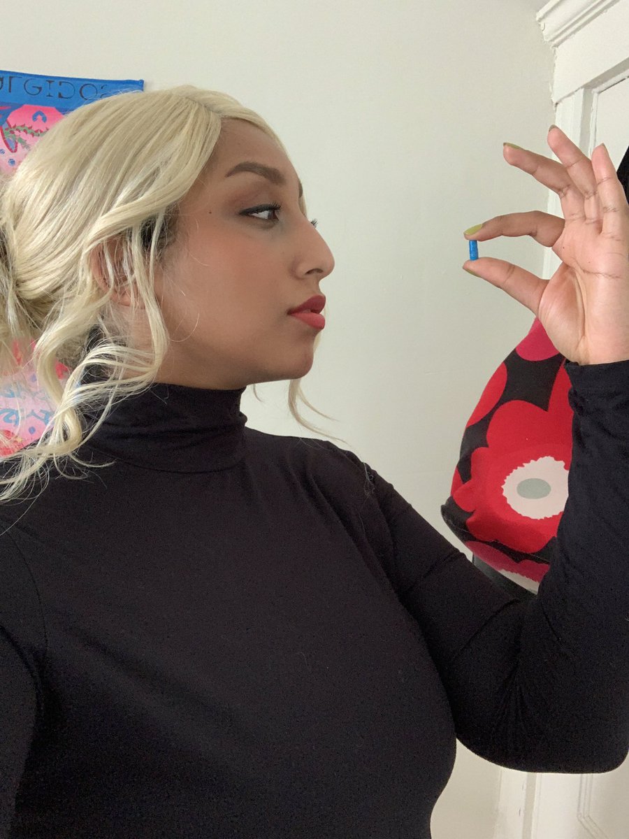 wanted to use halloween to pay my respects to queen elizabeth, miss her so much