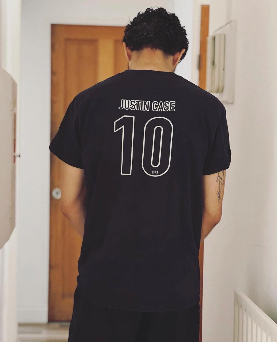 Kitcyclopedia ⚽️ tweet media