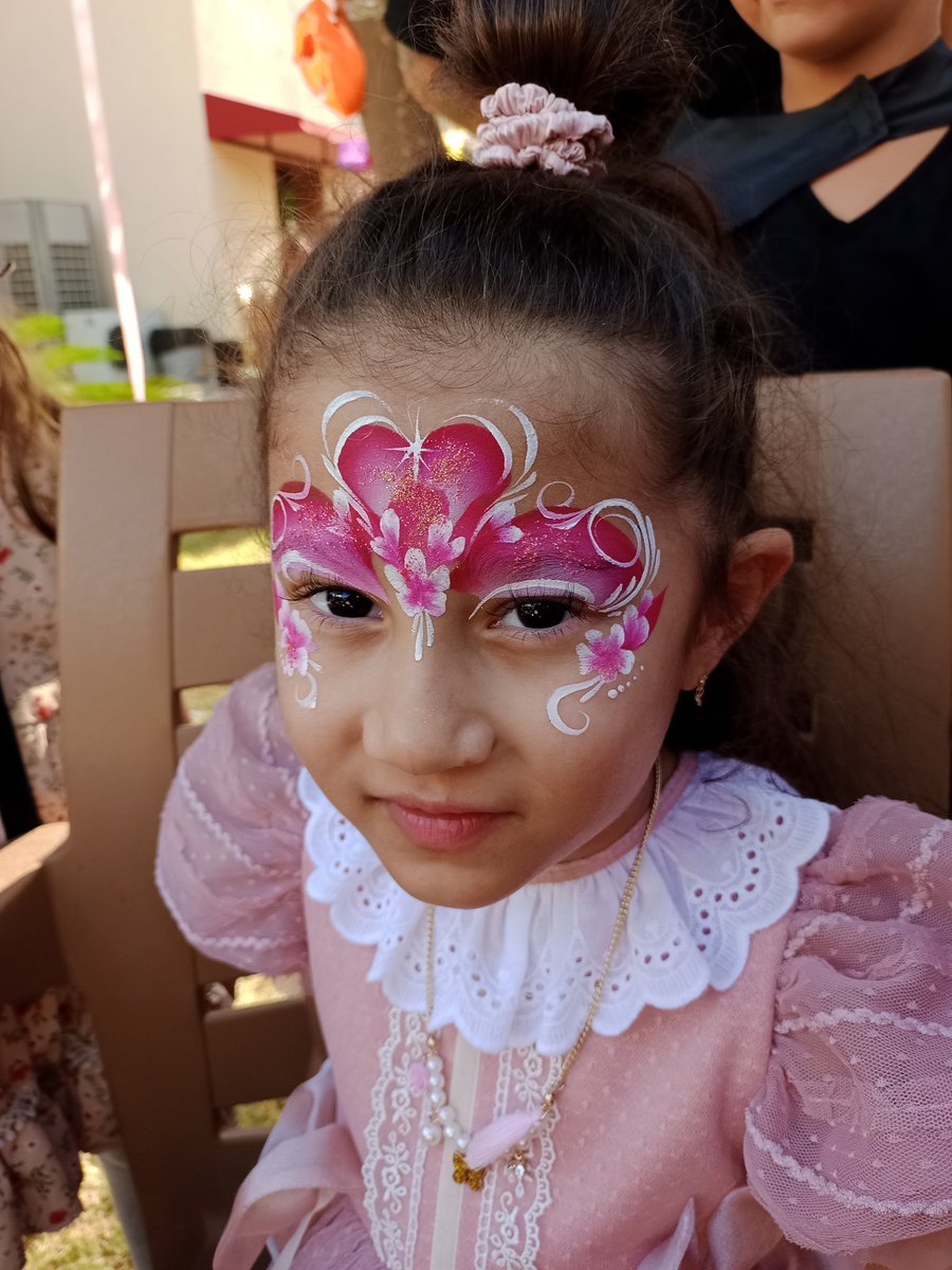 polromd's tweet photo. Halloween party ended successfully🤗 https://t.co/1DLG3rRIsV