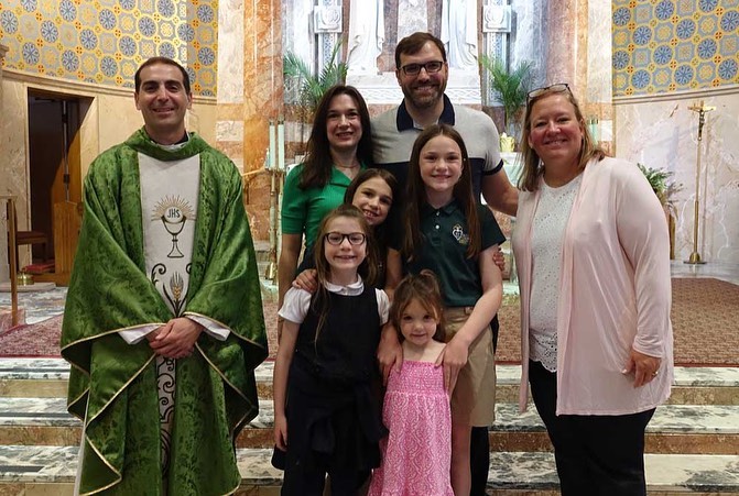 Today’s #ThankAPrincipal features Dr. Ericka Mickelburg from <a href="/SPCParkRidge/">St. Paul of the Cross School</a>. Her commitment to education has helped SPC receive a 2020 Blue Ribbon. Recently, Loyola University Chicago recognized her as the Fall 2022 Distinguished Alumni.