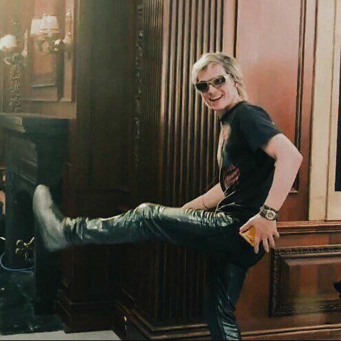 evancomfort's tweet image. 🤓🤙