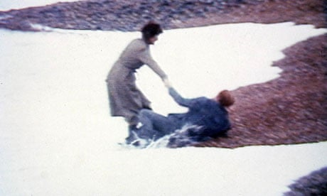 Neil Kinnock falls into the sea (1983)