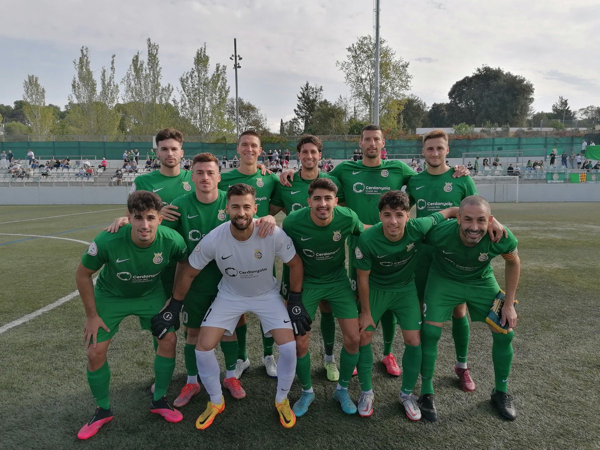 🟢 1' | Comença el partit a Fontetes. Som-hi verds!! 

Cerdanyola FC 0
CD Coria 0

💚 #2rfef #somhiverds #futcat