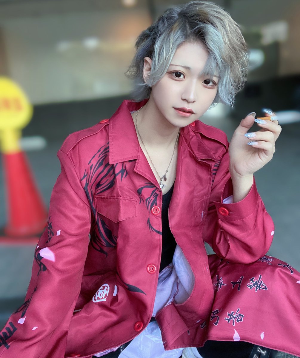 しのさん tweet media