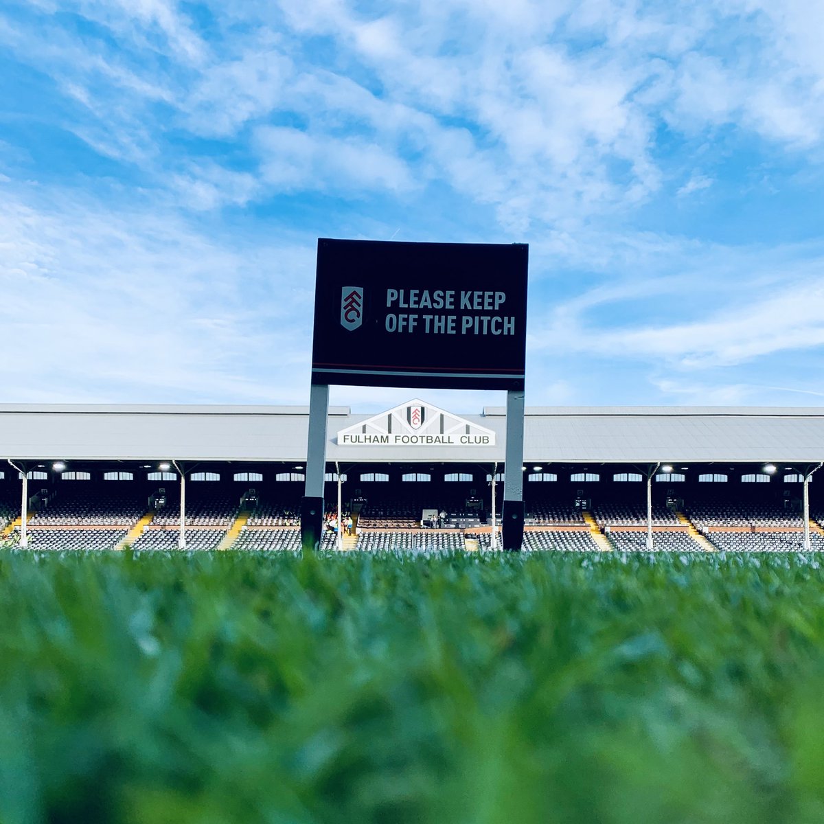 Forever taking photos of football stadiums from weird angles 📸

#FFC