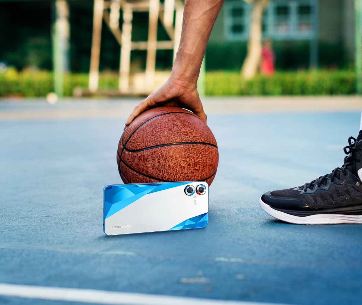 TECNOMobile254's tweet image. Ready to bring a bounce into the new week? 

#TECNO #SPARK9ProSport #Spark9series