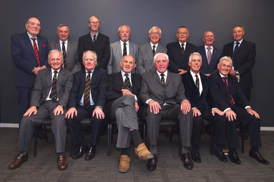 Npteggchaser's tweet photo. #OTD 1963
@NewportRFC bt the mighty @AllBlacks 3-0 at Rodney Parade with that famous drop goal, a team that was said to have been the best to ever have left #NewZealand shores.

https://t.co/5yH3xBRjrE…

https://t.co/6VzLtS5XQd…

#BlackandAmbers
#UPTHEPORT
#LEGENDS
👍🏉🖤🧡💪👏 https://t.co/vEul3QpufU