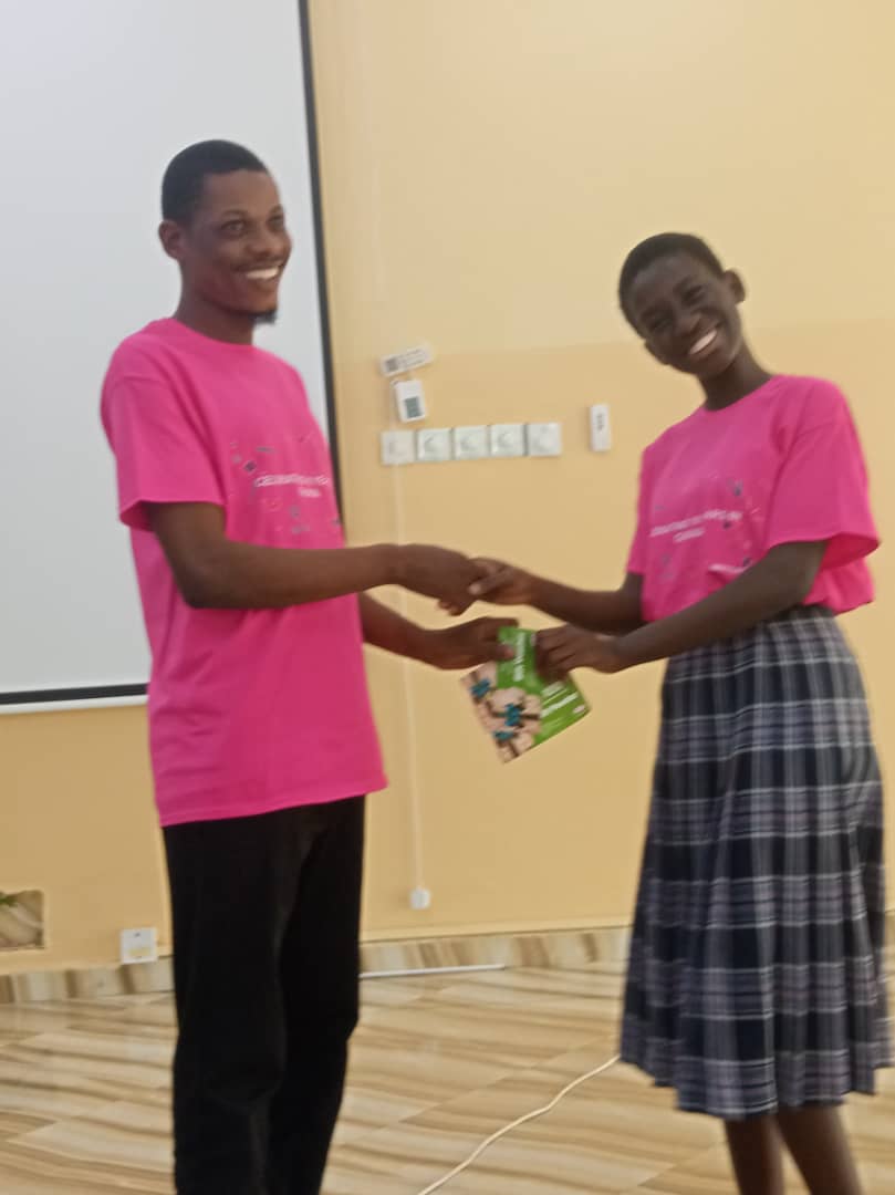 dnshitobu's tweet photo. We awarded the winners for the @WikiVibrance 2022 #Wikivibrance22 during the #Wikidata10 #Wikidatabirthday celebration. @Wikidata @DagbaniWiki @GureneWikimedia @Moore_Wikimedia @Sadike25 https://t.co/G1EiKsJejf