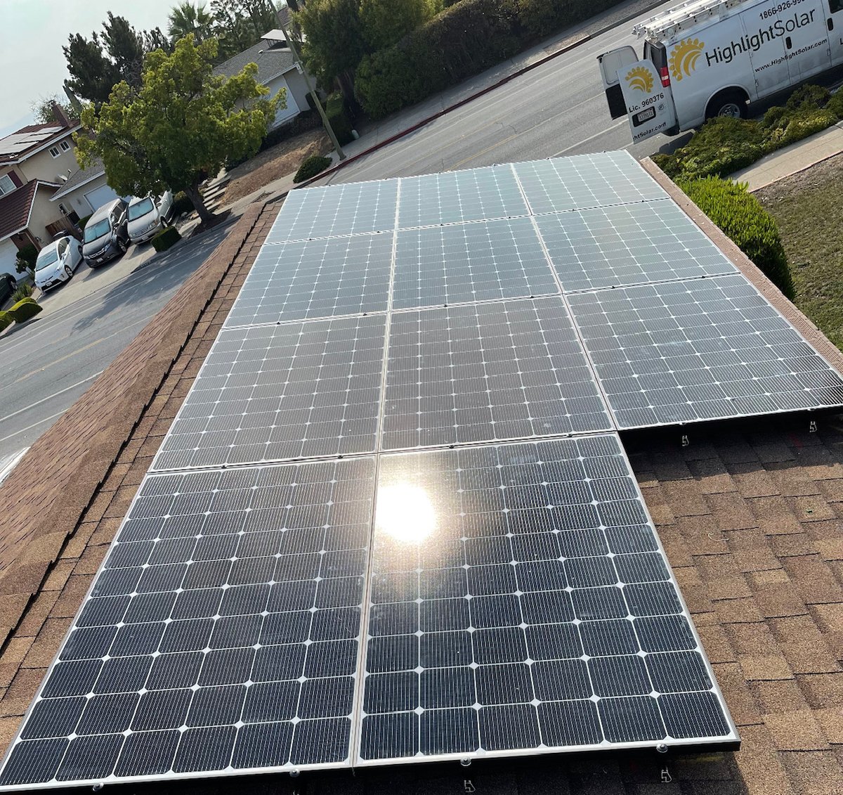 HighlightSolar's tweet image. We offer commercial solar systems and installation services. Contact us today to learn more!