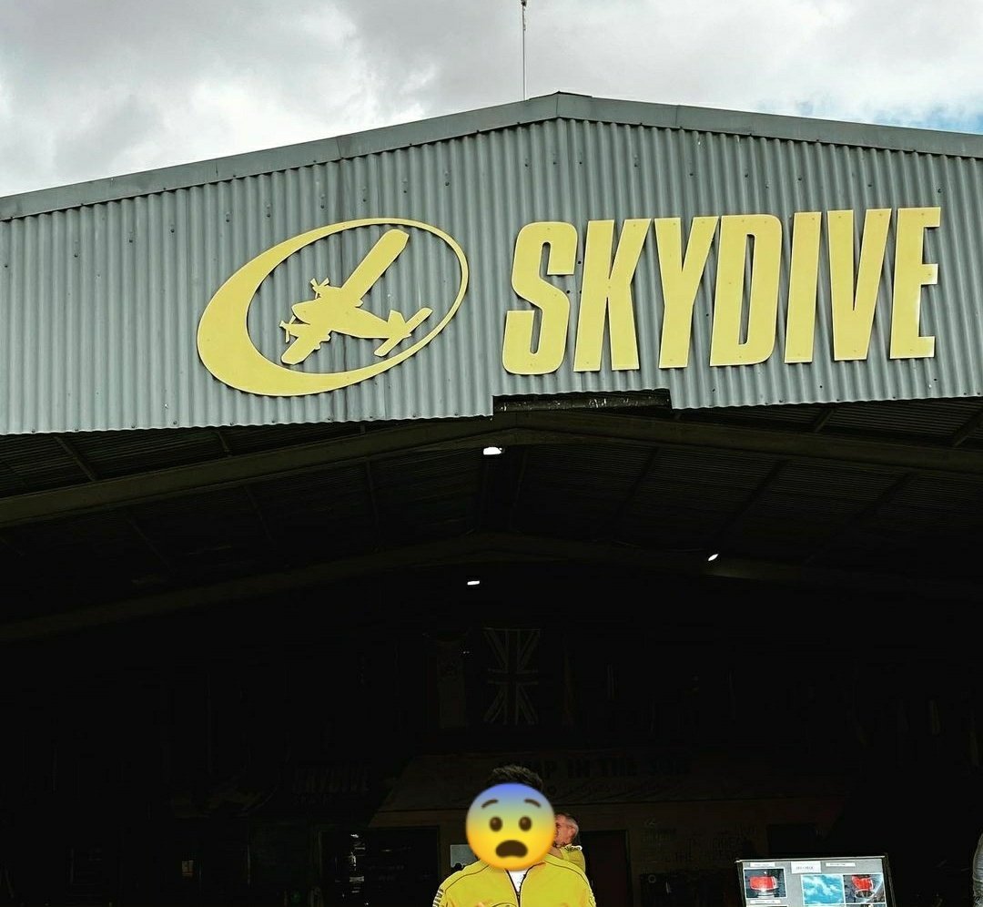 Today is the day! I have never been this scared in my life.. I hope everything goes well🤞