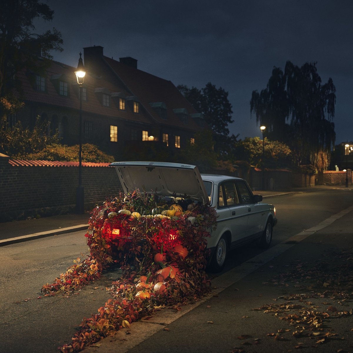 POV: Jedziesz Volvo, bo twoja miotła jest w warsztacie.