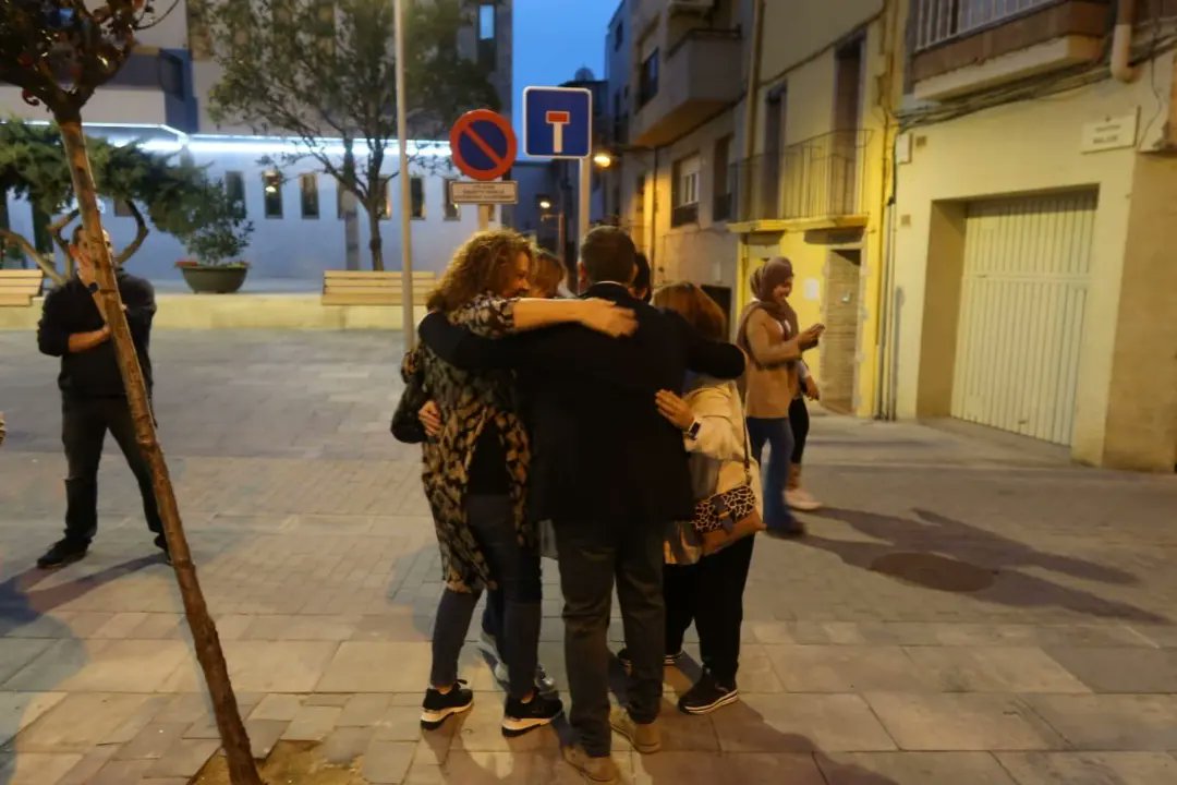 Acompanyant a l'amic @joselopez_butiaitona a la seva presentació com a candidat #SegriàPower @aitona_republicana
#EscrivimelFuturdAitona 
#lluitescompartides
#filroigdeldestí
#unapersonadeparaula 
#honest 
#FamíliaRepublicana
#emocions @ercsegria @meritxell_serret