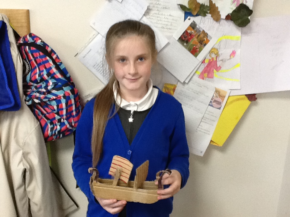 wla_y4's tweet photo. Here are some examples of Class 8's fantastic homework. Well done everyone. It's been great to see all of the fabulous work you have done at home. https://t.co/ZmeTuK2m8c