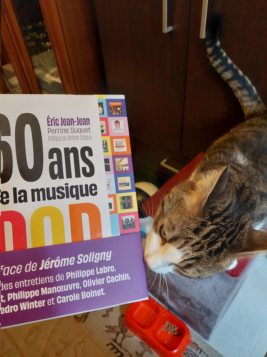 patricktwo2's tweet photo. @eric_jeanjean @editionsleduc Je cherchais une idée cadeau pour un anniversaire et j'ai sélectionné chat.

L'ai-je bien emballé ?. https://t.co/nd0BmC2TYi