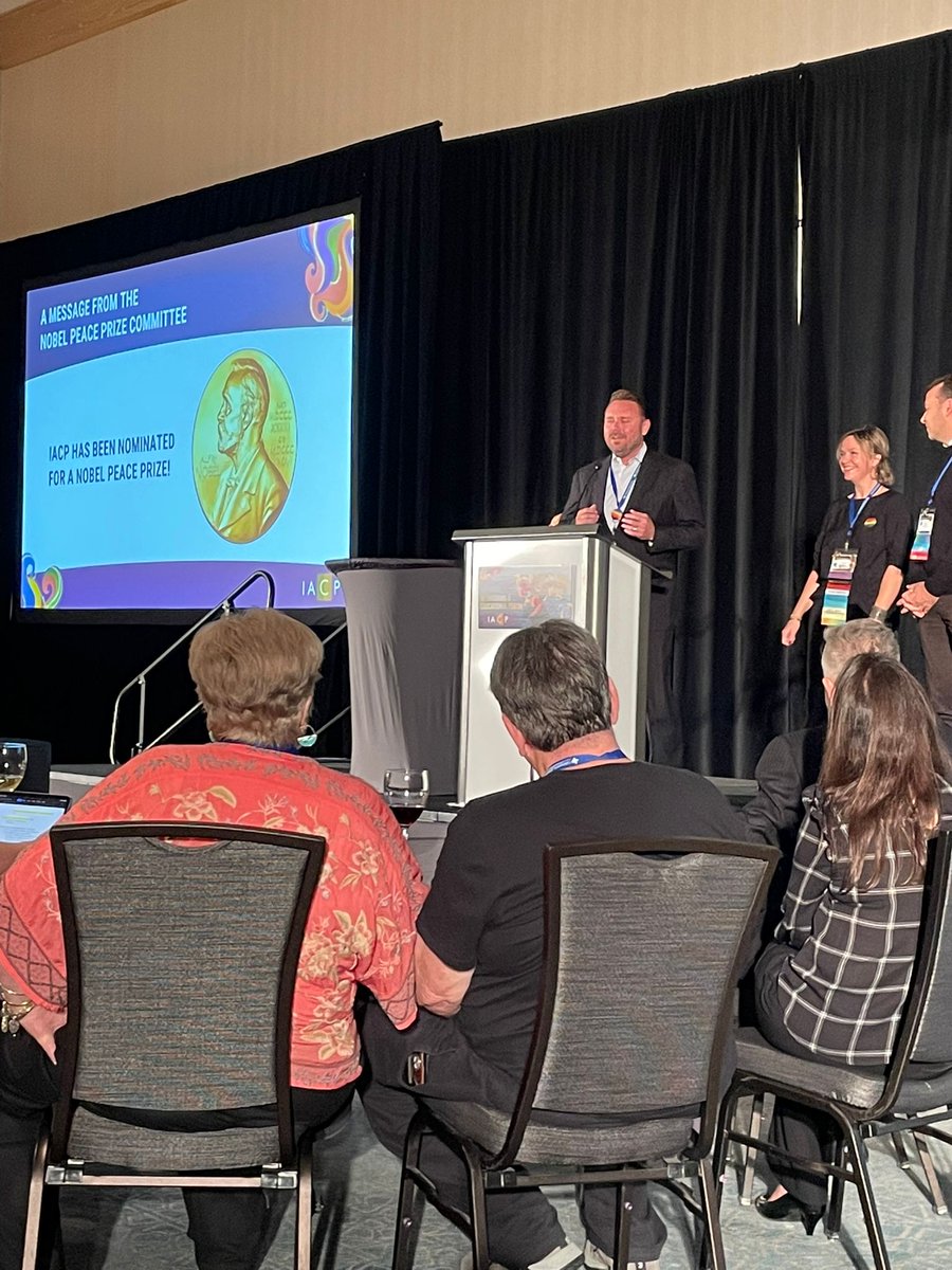 icollaborativi's tweet photo. #Orlando. #Florida.
#Forum annuale #IACP con @king_francesca e i delegati #aiadc.
Chris Farish annuncia la candidatura della #praticacollaborativa al #nobelpeaceprize!🏅
@IACPNews #CPmagic #GlobalPartner #professionisticollaborativi #avvocati #commercialisti #psicologi #mediatori https://t.co/7s36m5ahZM