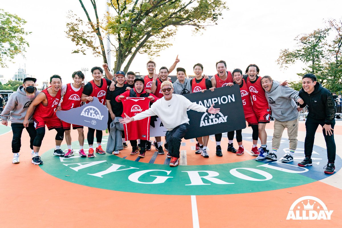 TeamS_045's tweet photo. ALLDAY 2022 FALL CHAMPION 🥇👑🏆

#team_s #ALLDAY #代々木公園バスケットボールコート #CHAMPION https://t.co/pGkHtJWyaQ
