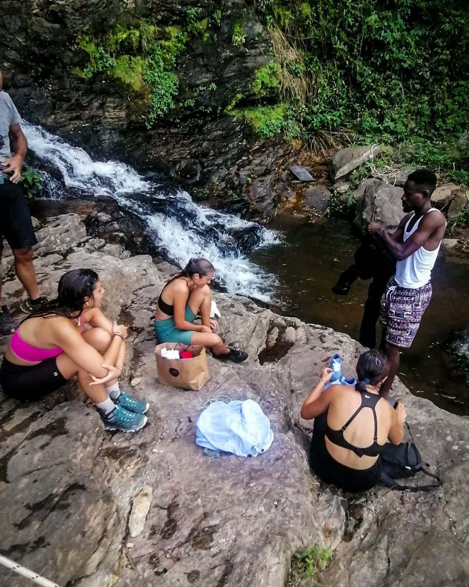 iammrkindghana's tweet photo. Our Volta Region Expedition yesterday was 🔥 🔥 🔥 🔥 🔥

#mrkindfly #otefalls #mountgemi #monkeysanctury #monkey #watercolor #mountainlife #voltaregion #explore #vacationinghana #blacktravelgram #travelguide #amedjofe @Amevirtualtours https://t.co/fhFFNsrNV1