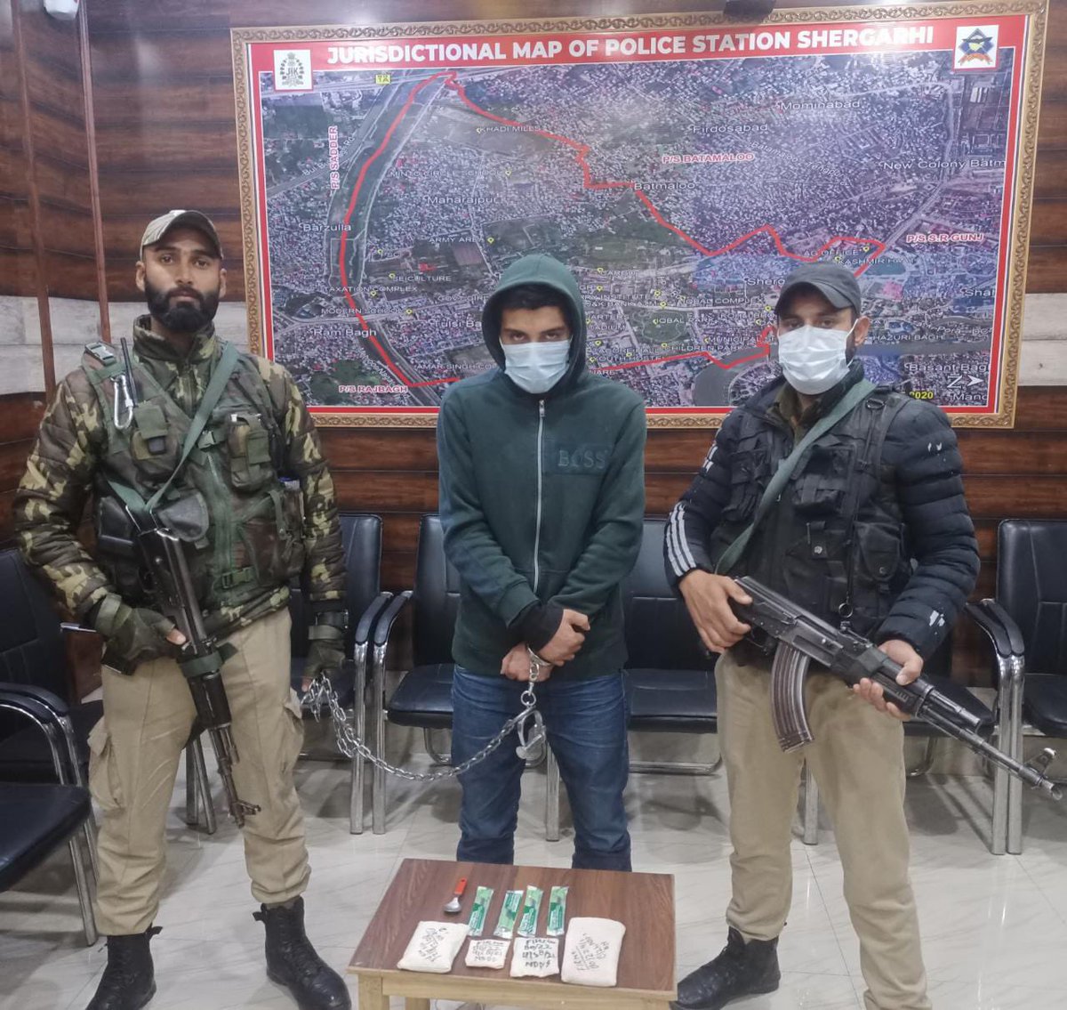 Srinagar Police tweet media