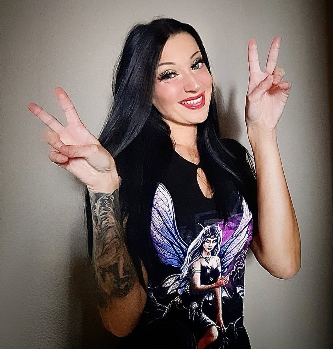 SpiralDirect's tweet photo. 📸_bnoir_ looking awesome in Spiral as usual! 🧚‍♂️ 

We love seeing your spiral looks! Make sure to tag us in your pics. 

Shop our collections on site 👇

https://t.co/gUJlT6ZZ26

#gothgirl #gothgirls #metal #metalhead #metalchick #halloween #goth #altbrand #altfashion #altgirl https://t.co/l8IMh7dr7m