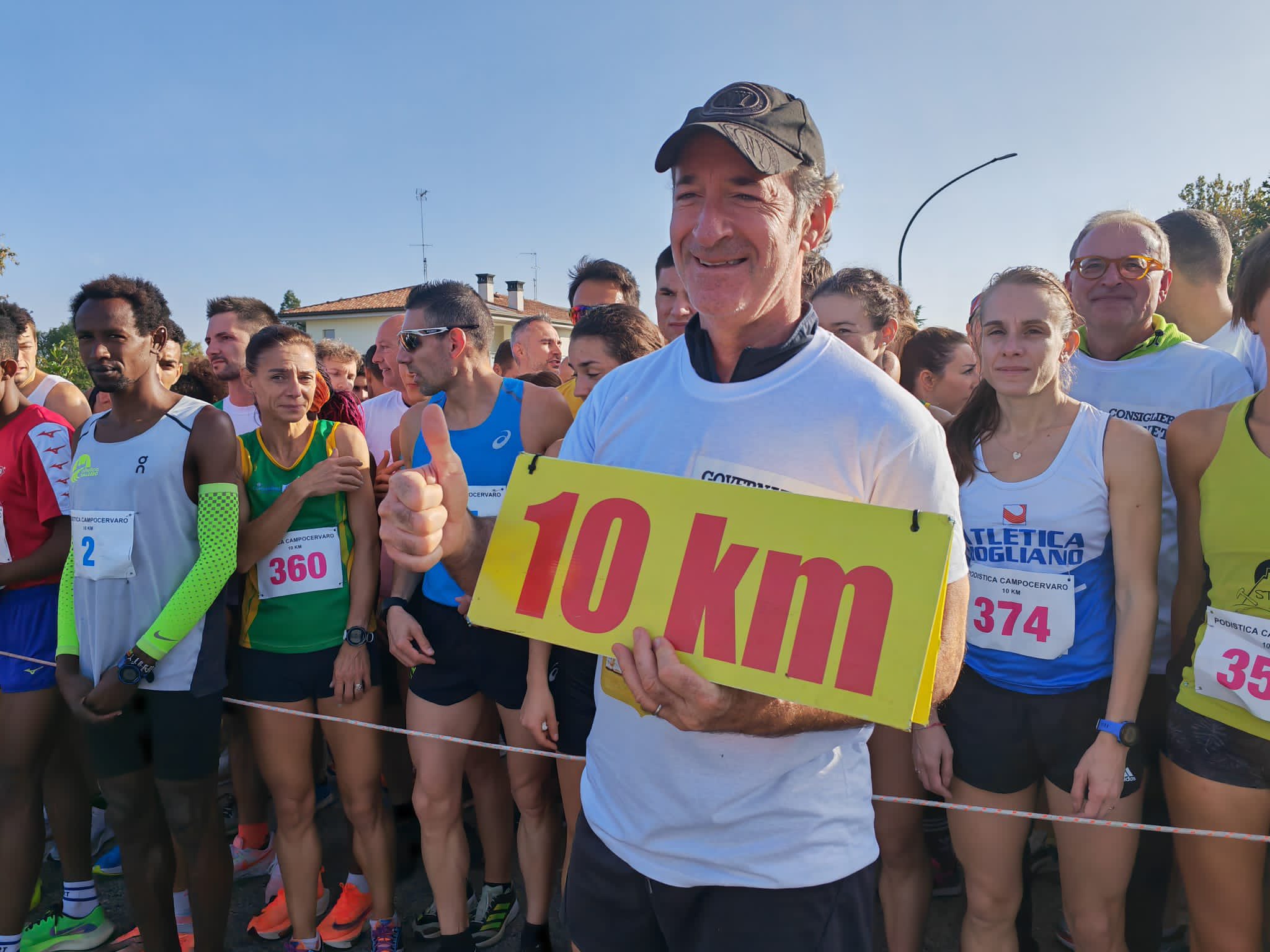 Luca Zaia on Twitter "🏃🏻‍♂️🚩💯 Ho partecipato stamattina alla 42ª Corsa
