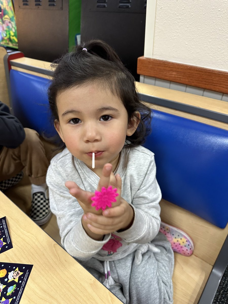 Stuck together like glue 🫶🏼