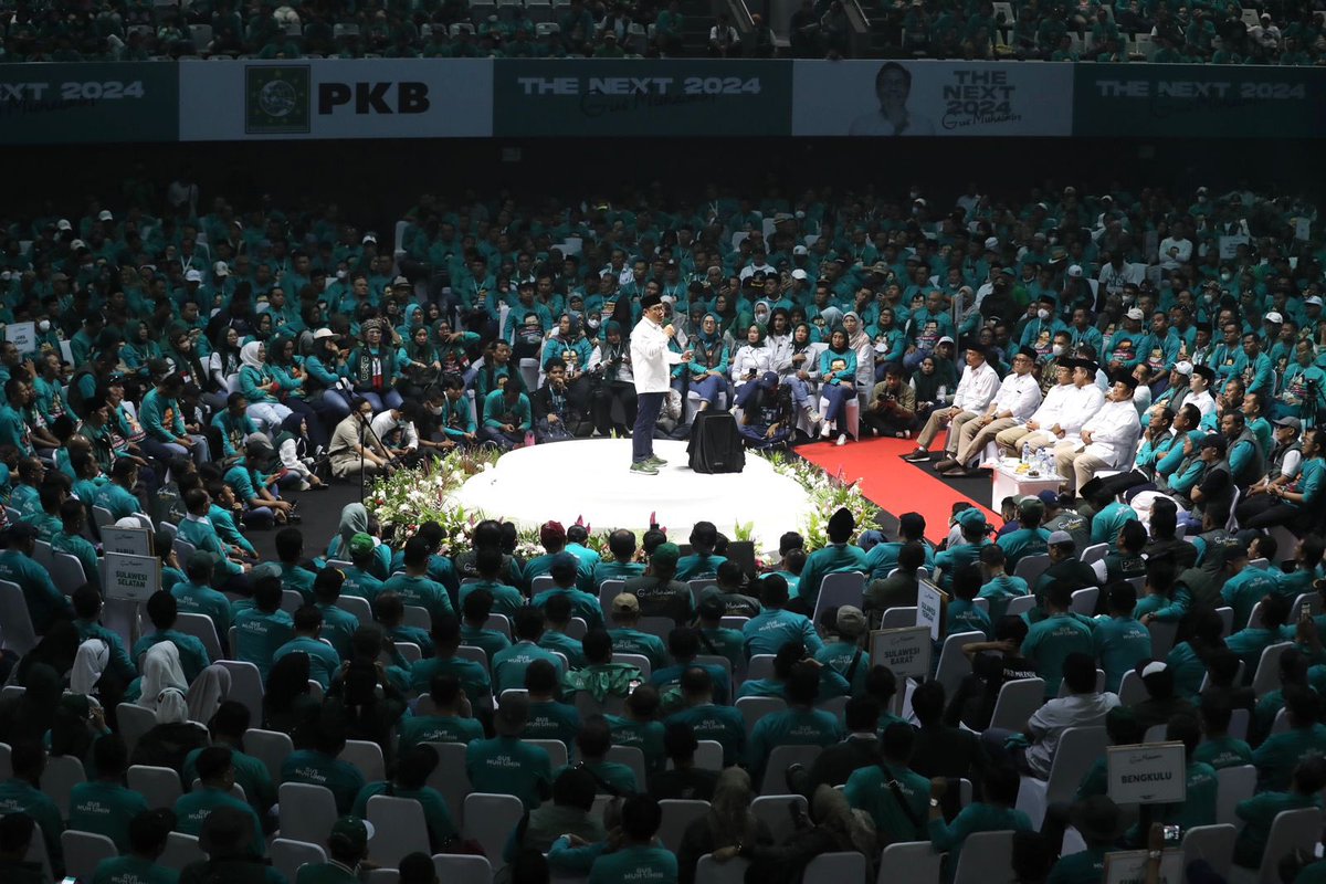 cakimiNOW's tweet photo. PKB road to win 2024
Hari ini berkumpul dengan 5000 kader utama militan yang menjadi ujung tombak kemenangan PKB, bahagia setelah 2 tahun tidak bisa berkumpul langsung seperti ini. https://t.co/kmkPEbKPBs