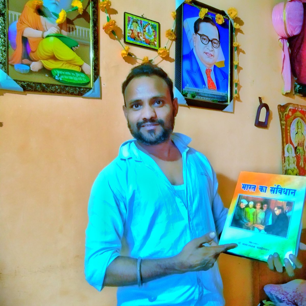 rahul881095's tweet photo. #NewProfilePic https://t.co/UwOsn6Voy5