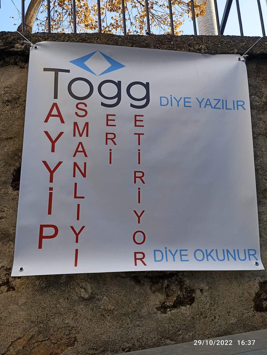Bursa da esnaf duvarına asmış

#TOOG