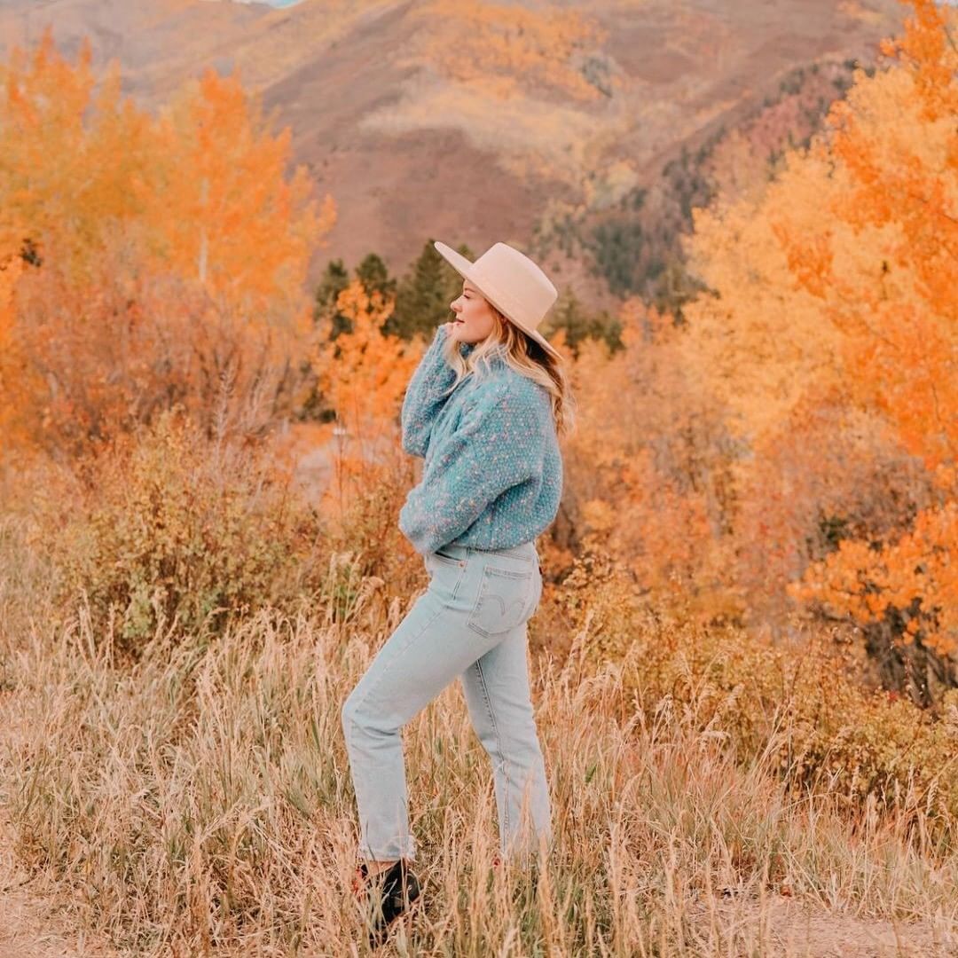 allison0133's tweet photo. Our weekend in Aspen was a fall dream!

#Explorer #Hiker #NatureLover #Dreamer https://t.co/NOSM43Rdyn