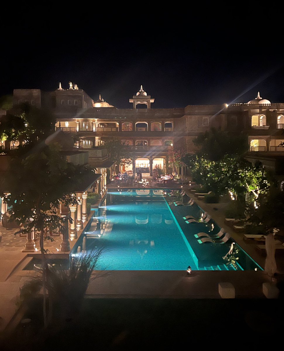 A royal palace of well-being at <a href="/sixsenses/">Six Senses</a> Fort Barwara in Rajasthan, India. This place is sooo dreamy! 😍