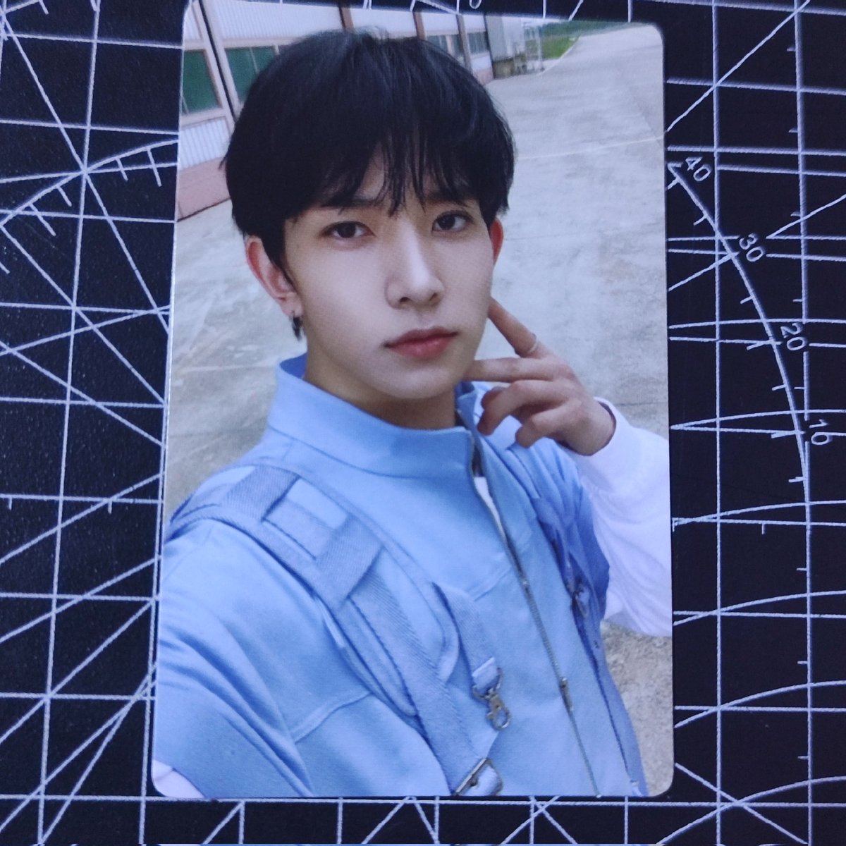 forHeeJake_'s tweet photo. wts lfb hee md1 weverse ver type a &amp; jungwon pogi weverse

• can tingi but prio set taker payo
• ₱330 set
• ₱185 ea 

- mint condi 
- own pull 
- 10/10

.tags enhypen heeseung hee jungwon pc heeseung pc md1 manifesto weverse ver wtb lfb https://t.co/tg7FE0Bt7T