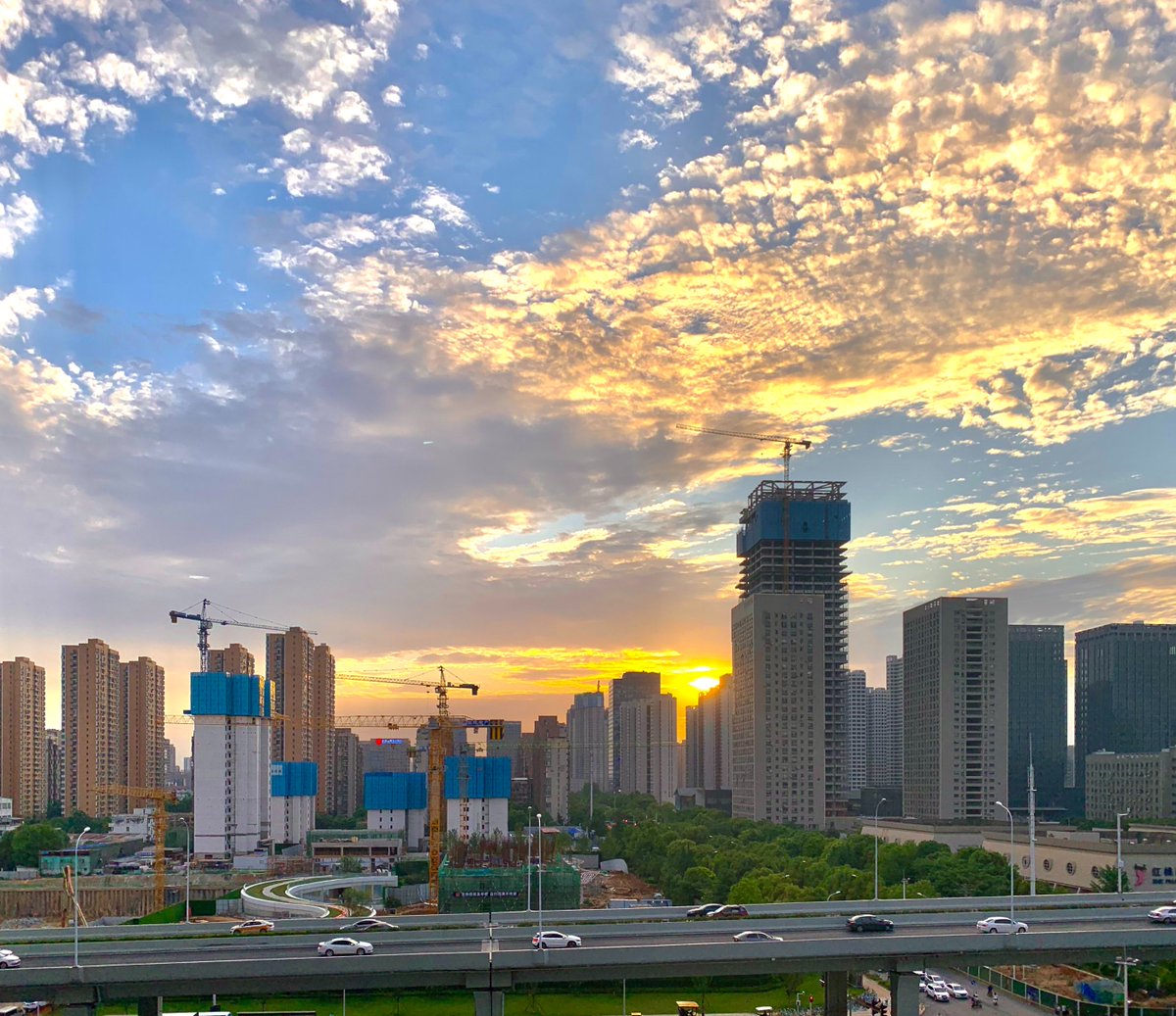 kickykickz's tweet image. The flower of idealism will eventually bloom in the soil of romanticism. My enthusiasm will never be extinguished in the ordinary of reality. We will eventually go ashore, the sun is shining