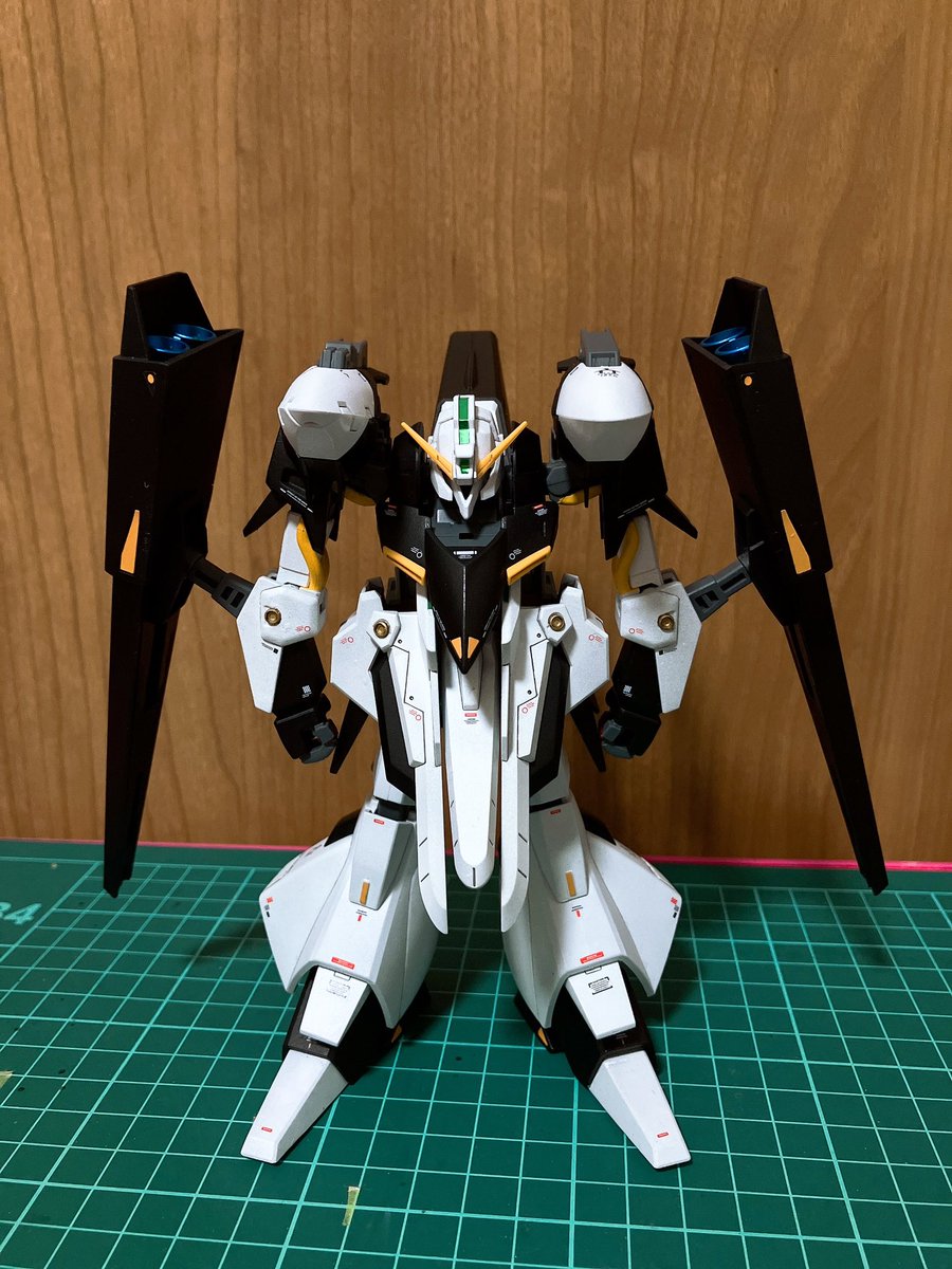 Re_pli_T's tweet photo. HGUC ギャプランTR-5［フライルー］完成
カラーリングはあるサイトで一目惚れしたものをほぼまるパクりしました。

#ガンプラ
#ガンプラ好きな人と繋がりたい https://t.co/WLojlURwH2