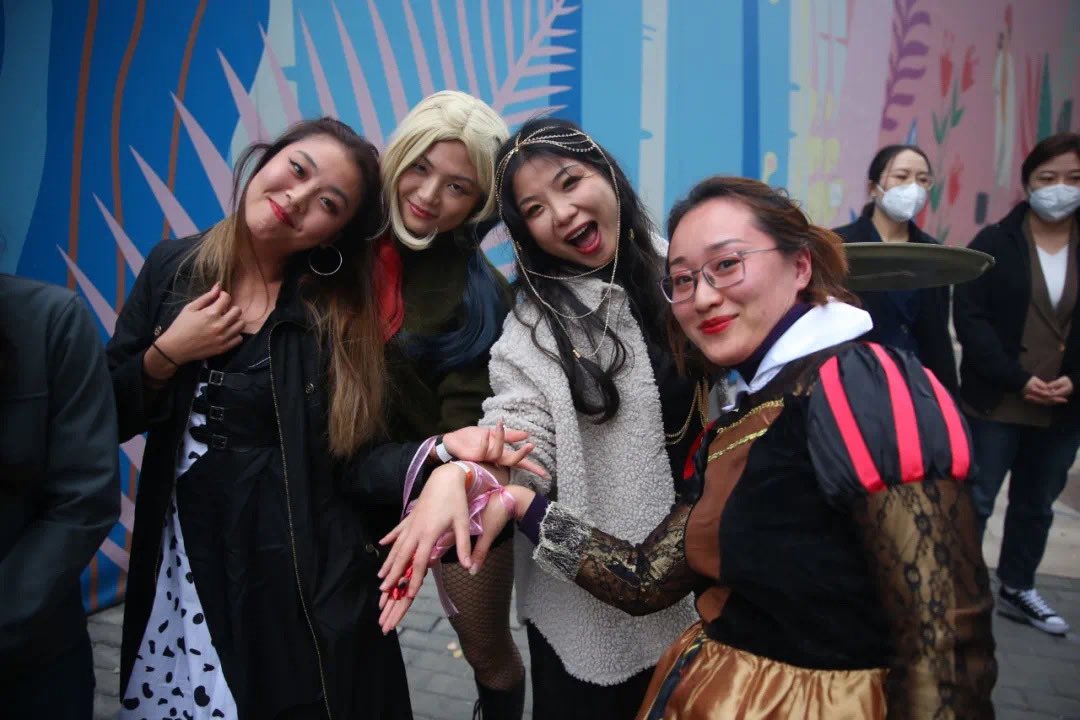 DateNightChina's tweet photo. Date Night China kicked off Halloween weekend with a Beijing Halloween Beer Olympics event on Oct. 29 at EAST Beijing! https://t.co/U5wVJmtr81