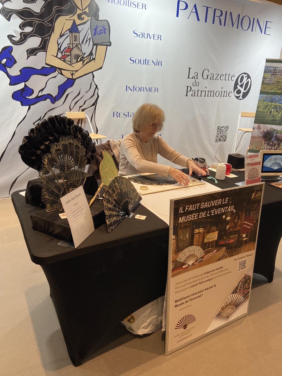 SALON INTERNATIONAL DU PATRIMOINE CULTUREL: Un grand merci à @urgences_patrimoine pour son accueil chaleureux et son soutien précieux ! Anne Hoguet remercie tous les visiteurs qui ont apprécié son savoir-faire de Maître d’art éventailliste 🙏✨#savoirfaire #Patrimoine #eventail