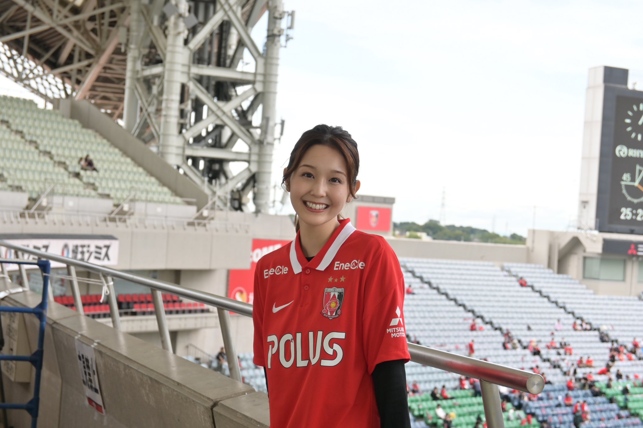 超安い 浦和レッズレディース 19 塩越柚歩 Tシャツ サイズl