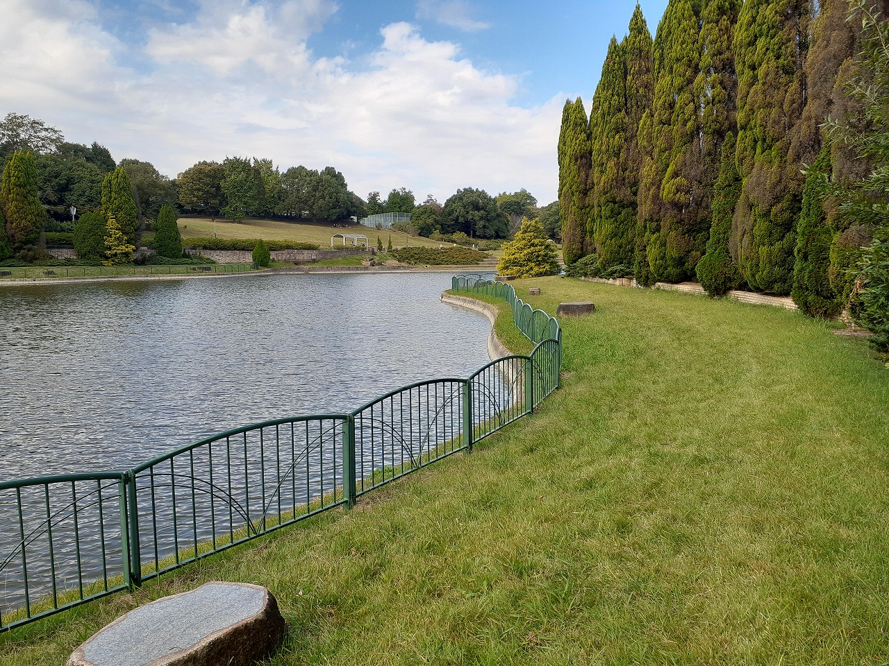 へこんだ冷蔵庫 on Twitter