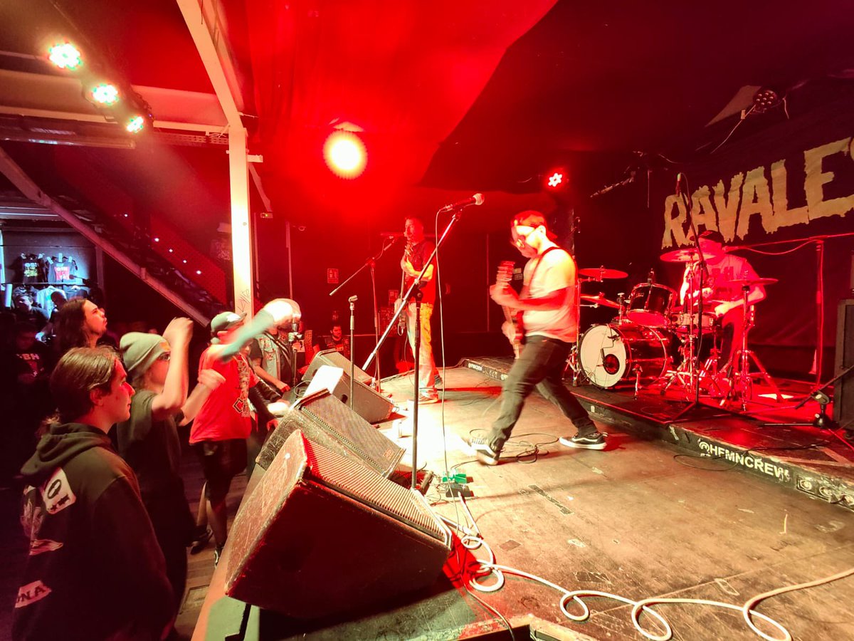 Bladders tweet media