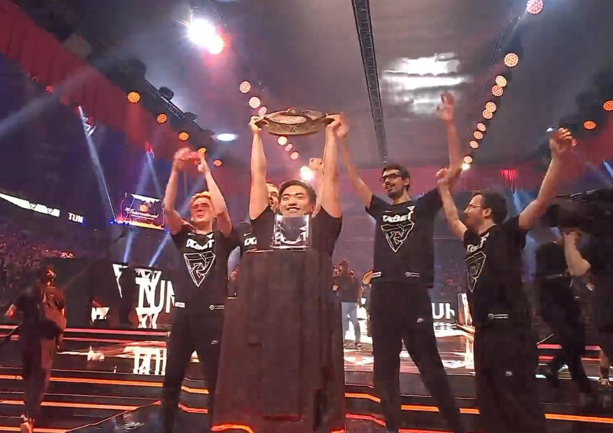 Without a doubt the better team tonight. Congratulations Tundra Esports 🏆 #TI11