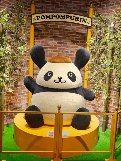 公式なのに！！めっちゃパチモノっぽいポムポムプリンw
