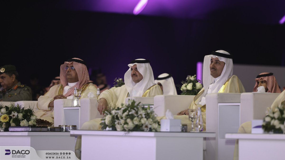 DACOKSA's tweet photo. خالص الشكر لصاحب السمو الملكي أمير #المنطقة_الشرقية، ومعالي وزير النقل والخدمات اللوجستية ومعالي رئيس الطيران المدني وأصحاب السمو و المعالي والسعادة المشاركين في حفل التوسعة الجديدة لـ #مطار_القيصومة؛ على حضورهم وتشريفهم. 

#مطارات_الدمام https://t.co/NEhcvibuCI