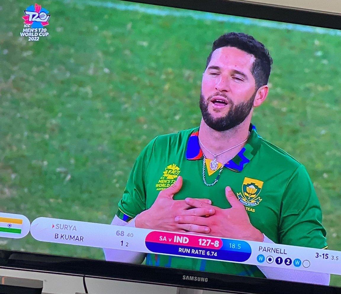 #INDvsSA

HACKER :- I have all your passwords.

Me who forgot them.